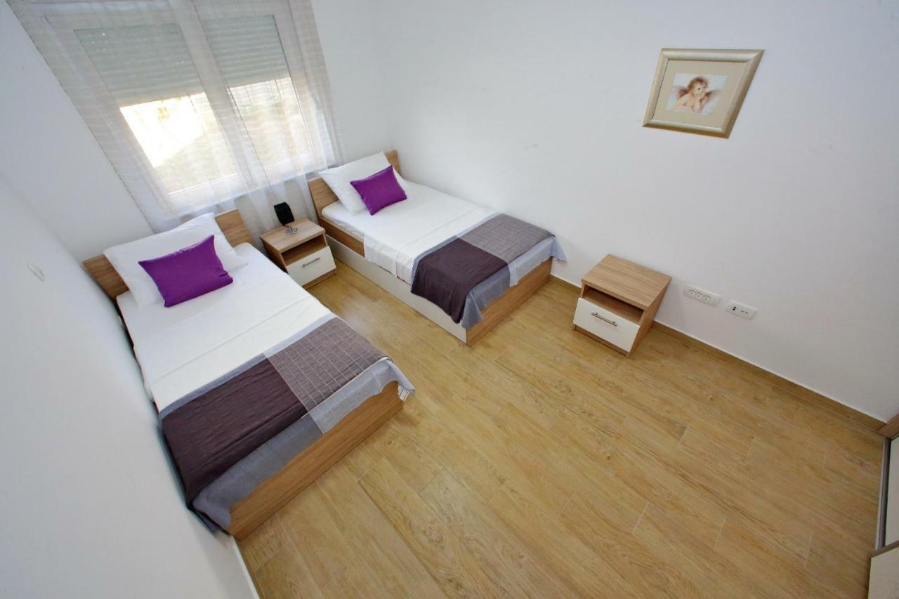 Luxury Apartments Sikiric_2 With Fantastic View On The Sea Bibinje Exteriér fotografie
